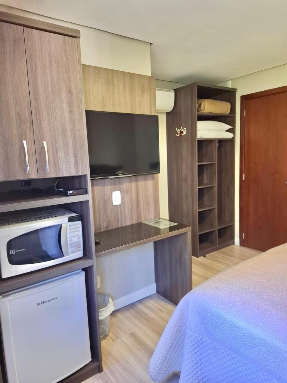 カネラResidencial Jardim Dos Pinheiros 279アパートメント エクステリア 写真